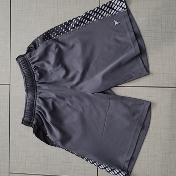 Old Navy Shorts Small (6-7) - Picture 1 of 4